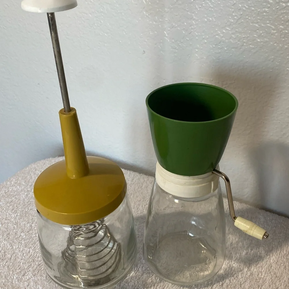 Retro Yellow and Green Glass Kitchen Tools Set
